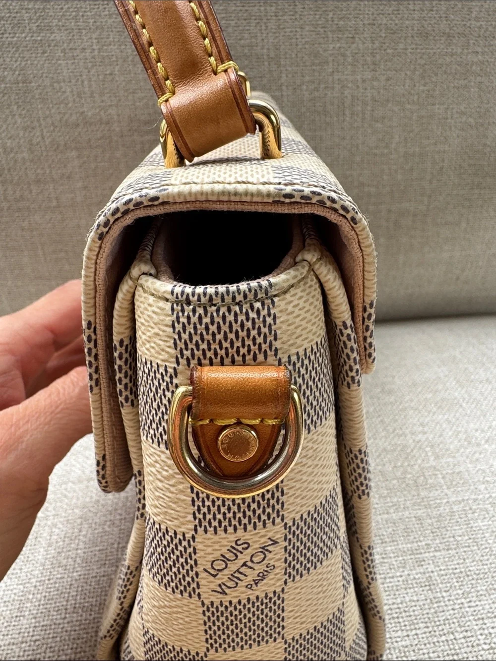 Louis Vuitton Damier Azur Croisette *Firm Price* - Picture 13 of 15
